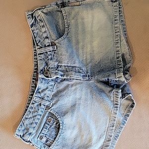 SILVER JEAN SHORTS